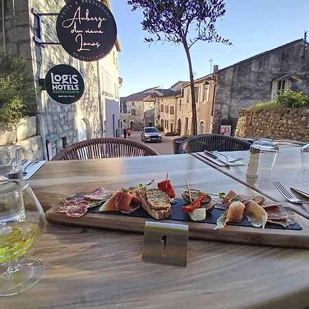 Auberge Du Vieux Lanas Logis Hotel Restaurant מראה חיצוני תמונה