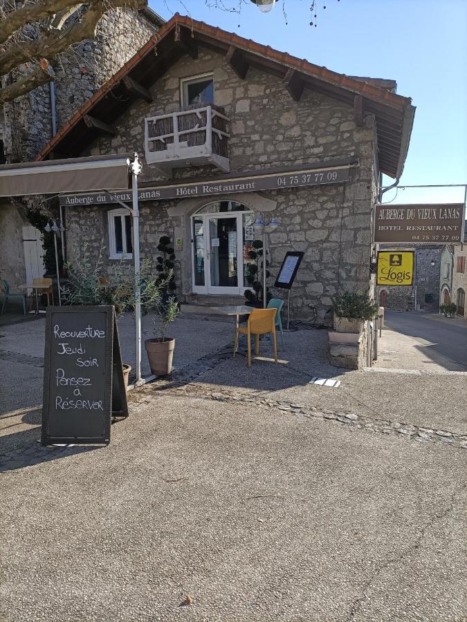 Auberge Du Vieux Lanas Logis Hotel Restaurant מראה חיצוני תמונה